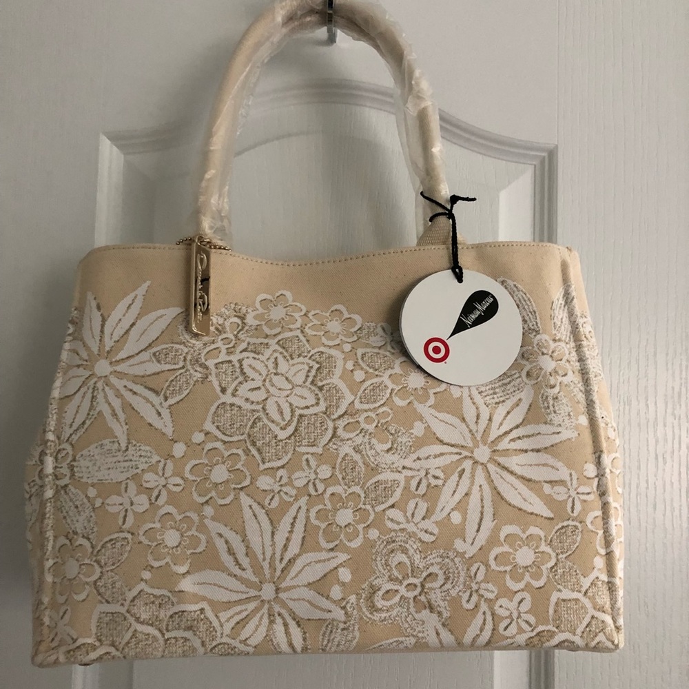 OscarDeLaRenta: CoatedCanvasTote: NMxTarget Collab